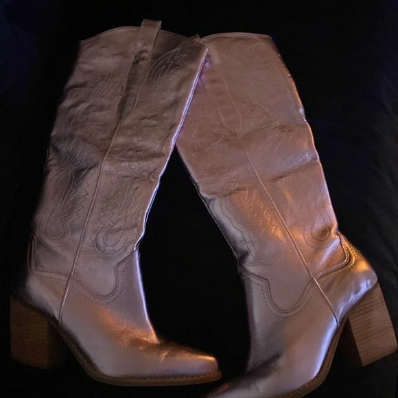 Gianni Bini Brush Metallic Matte Western Knee High Cowgirl Boots Baby Pink - Picture 3 of 7